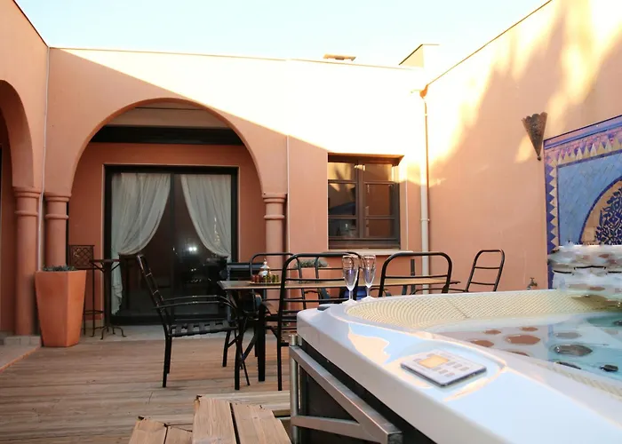 Beni, 1 Couple Only Au Village Naturiste 3*