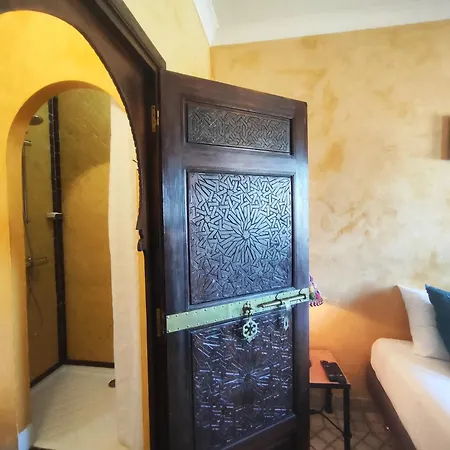 Riad Beni, 1 Couple Only Au Village Naturiste Agde